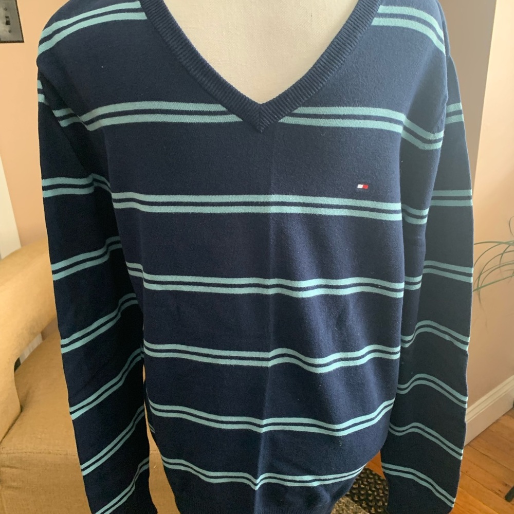 Men’s Tommy Hilfiger Sweater Size L